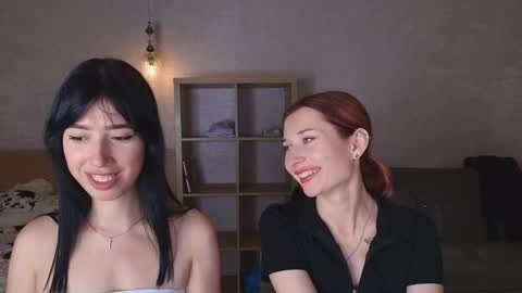 Snapshot of caressyourself chatting on September 18, 2025, 12:40 pm caressyourself online show from September 18, 2025, 12:40 pm