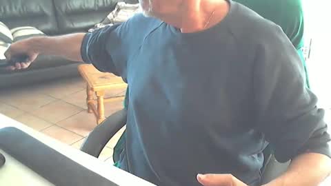 Snapshot of cargo69 chatting on April 18, 2026, 10:19 am cargo69 online show from April 18, 2026, 10:19 am