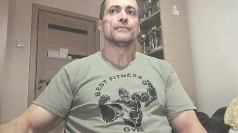 Laz online show from October 4, 2025, 8:40 pm