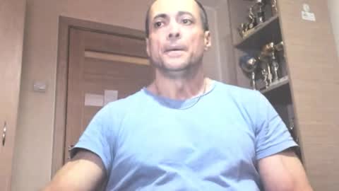 Laz online show from October 19, 2025, 9:43 am
