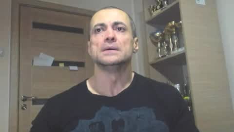 Laz online show from January 12, 2026, 5:29 pm