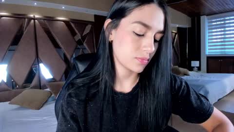 Carina online show from March 9, 2025, 12:53 pm