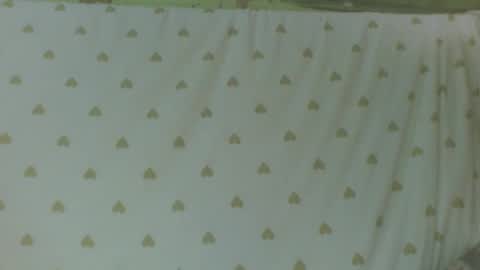 Snapshot of carinesexy69 chatting on February 12, 2026, 11:05 am carinesexy69 online show from February 12, 2026, 11:05 am