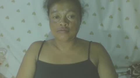 Snapshot of carinesexy69 chatting on February 18, 2026, 5:25 am carinesexy69 online show from February 18, 2026, 5:25 am