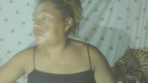 Snapshot of carinesexy69 chatting on February 25, 2026, 10:41 pm carinesexy69 online show from February 25, 2026, 10:41 pm