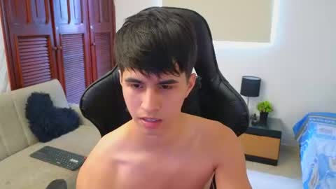 carl_dixon online show from July 2, 2026, 5:52 pm