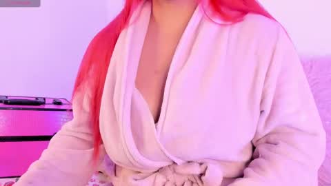 Carla Wet18 online show from October 7, 2025, 1:08 pm