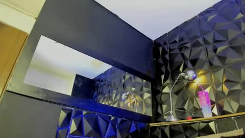 carlamarrinson online show from February 15, 2025, 1:05 pm