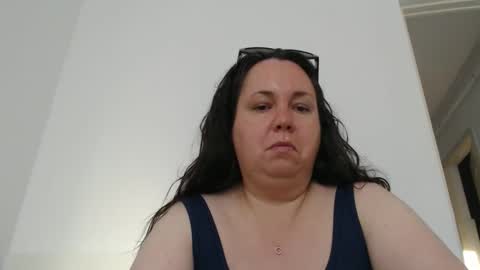 Snapshot of carlaruth chatting on April 19, 2026, 4:12 am Carlaruth online show from April 19, 2026, 4:12 am