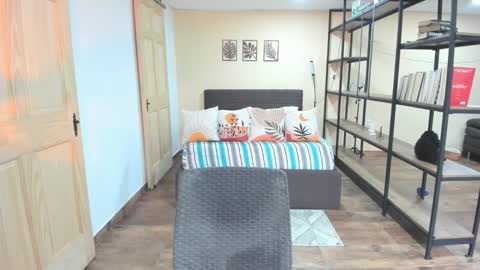 carlin1511 online show from February 13, 2026, 8:38 pm