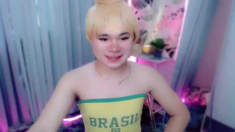 Snapshot of carlo_bigcock69 chatting on September 22, 2025, 2:02 am carlo_bigcock69 online show from September 22, 2025, 2:02 am