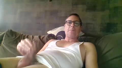 carlonebraska112233 online show from April 22, 2026, 4:19 pm