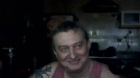 Snapshot of carlos712009 chatting on February 15, 2026, 6:32 am carlos712009 online show from February 15, 2026, 6:32 am