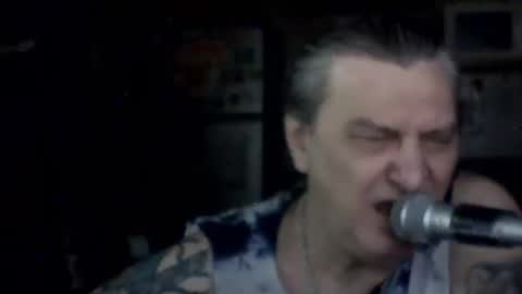 carlos712009 online show from June 4, 2026, 5:57 am