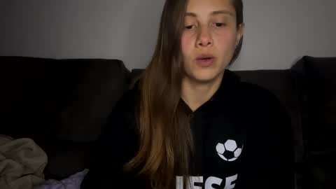 Snapshot of carlotta4you chatting on March 6, 2025, 10:58 pm Carlotta4you online show from March 6, 2025, 10:58 pm