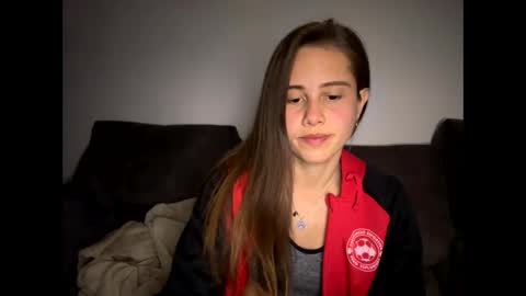 Snapshot of carlotta4you chatting on November 26, 2025, 12:11 am Carlotta4you online show from November 26, 2025, 12:11 am