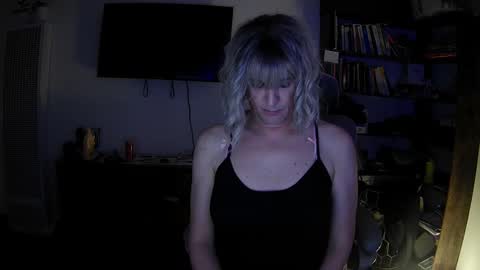 Samantha Foxey online show from January 1, 2025, 11:40 pm