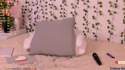 Carly online show from January 18, 2025, 4:15 am