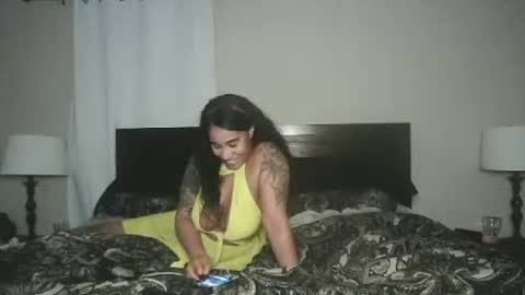 Snapshot of carmen_savage chatting on June 20, 2026, 6:05 am Carmen Savage online show from June 20, 2026, 6:05 am