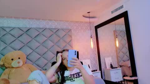 Snapshot of caro_adams1 chatting on February 1, 2026, 10:58 am caro_adams1 online show from February 1, 2026, 10:58 am