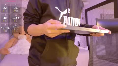 Snapshot of caro_adams1 chatting on February 10, 2026, 11:03 am caro_adams1 online show from February 10, 2026, 11:03 am