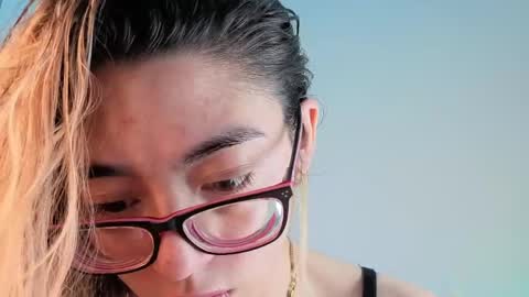 Char online show from March 24, 2026, 1:43 am