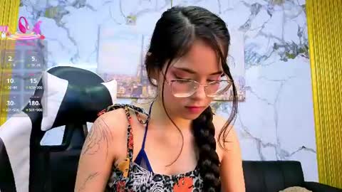 Snapshot of carolina11_pm chatting on July 15, 2026, 12:49 am CAROLINA online show from July 15, 2026, 12:49 am