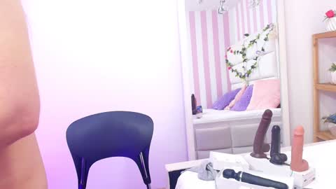 Carolina online show from February 2, 2025, 3:49 pm