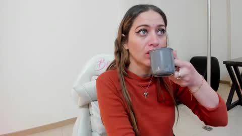 Carolina online show from November 10, 2025, 12:15 pm