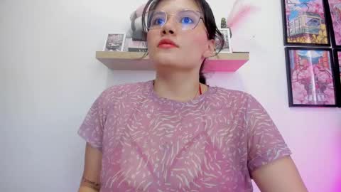 Snapshot of carolina_latinlady chatting on September 27, 2025, 8:58 pm Carolina online show from September 27, 2025, 8:58 pm