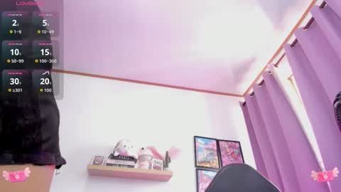 Snapshot of carolina_latinlady chatting on October 16, 2025, 5:47 pm Carolina online show from October 16, 2025, 5:47 pm