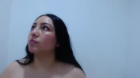 Snapshot of carolina_zabala_19 chatting on March 1, 2026, 5:26 pm carolina_zabala_19 online show from March 1, 2026, 5:26 pm