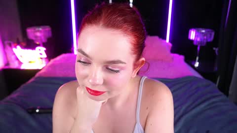 Snapshot of carolinadia chatting on December 12, 2024, 11:07 am carolinadia online show from December 12, 2024, 11:07 am