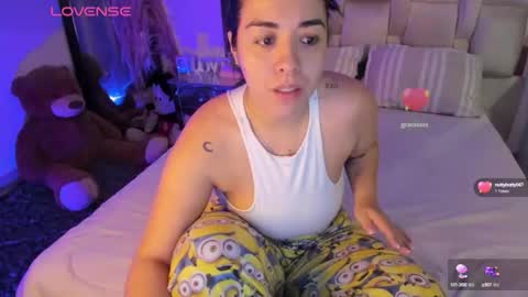 caroline online show from November 16, 2025, 5:13 am