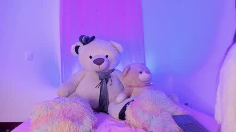 caroline 3 online show from February 4, 2026, 4:18 am