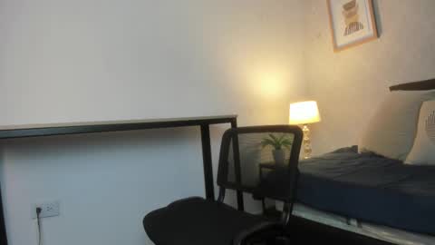  Caroline  online show from February 3, 2026, 11:37 am