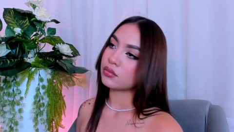 CarolineeGarcia online show from February 5, 2025, 2:05 pm