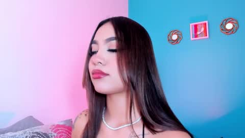 CarolineeGarcia online show from February 12, 2025, 4:44 pm