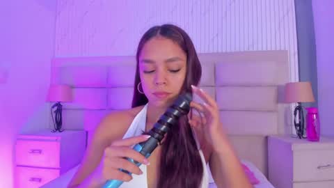 Caroline online show from March 30, 2026, 12:28 pm