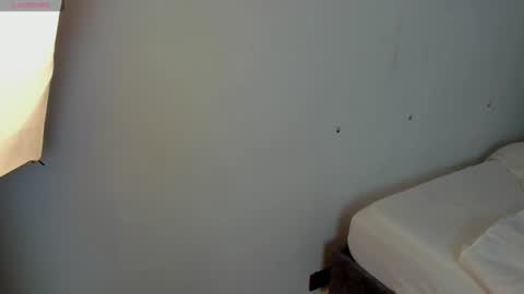 Snapshot of carolinemiller1 chatting on January 8, 2026, 7:27 pm Caro online show from January 8, 2026, 7:27 pm