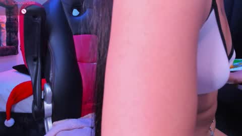 Caroline Scoth online show from December 3, 2024, 9:12 pm