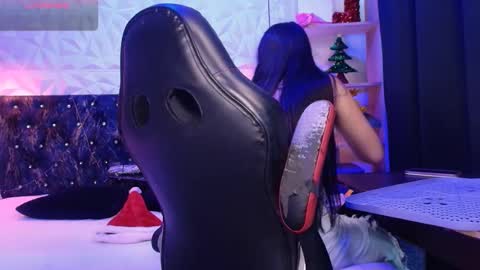 Caroline Scoth online show from December 31, 2024, 4:46 pm