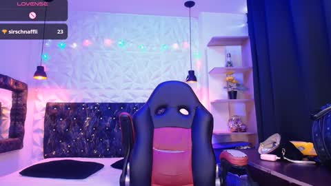 Caroline Scoth online show from January 7, 2025, 8:31 pm