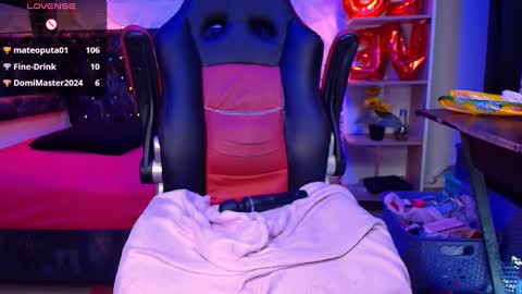 Caroline Scoth online show from March 2, 2025, 8:29 pm