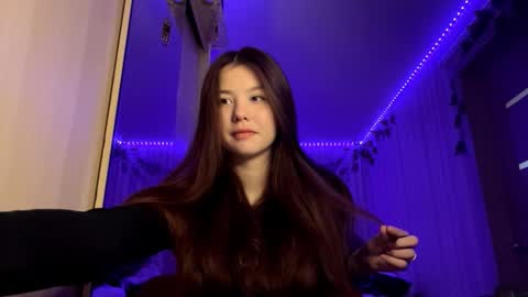 Emma online show from November 27, 2025, 11:12 am