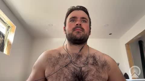 carpenterboy_1993 online show from May 4, 2026, 9:00 pm