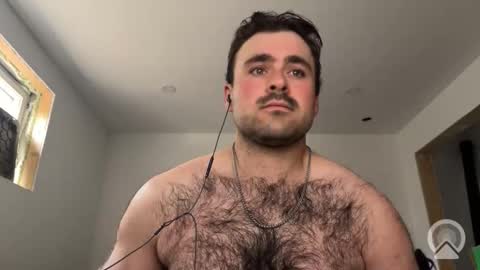 carpenterboy_1993 online show from May 13, 2026, 7:22 pm