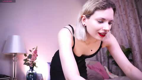 Snapshot of carrie_in_the_city chatting on December 16, 2025, 6:07 am Carrie online show from December 16, 2025, 6:07 am