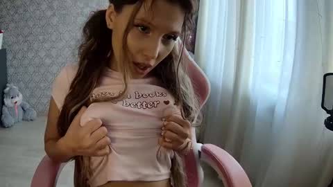 Snapshot of carysgs chatting on September 26, 2025, 9:02 am carysgs online show from September 26, 2025, 9:02 am