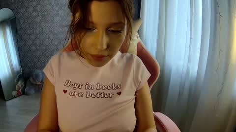 Snapshot of carysgs chatting on October 2, 2025, 1:29 pm carysgs online show from October 2, 2025, 1:29 pm